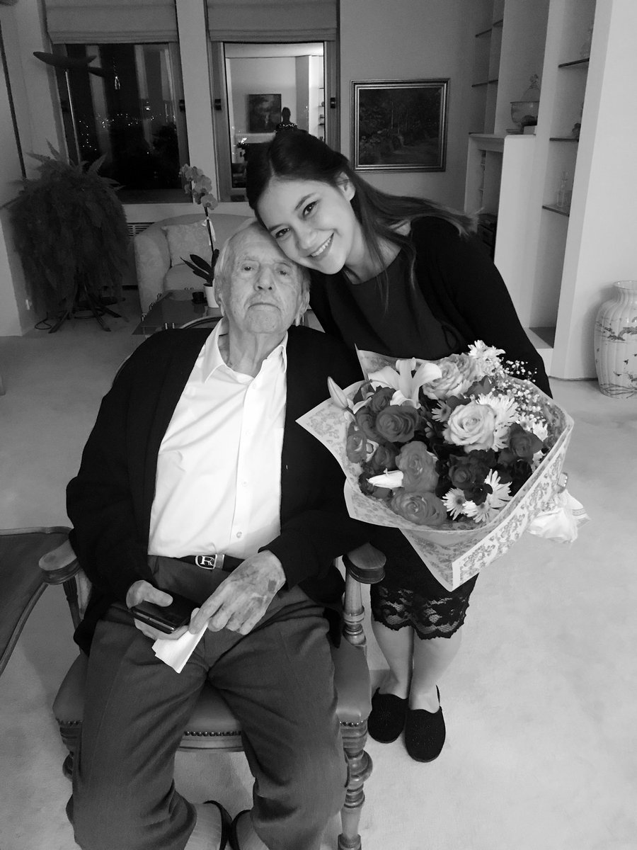 YoncaAkpinar's tweet photo. ♾ https://t.co/aAwrsA2BAQ