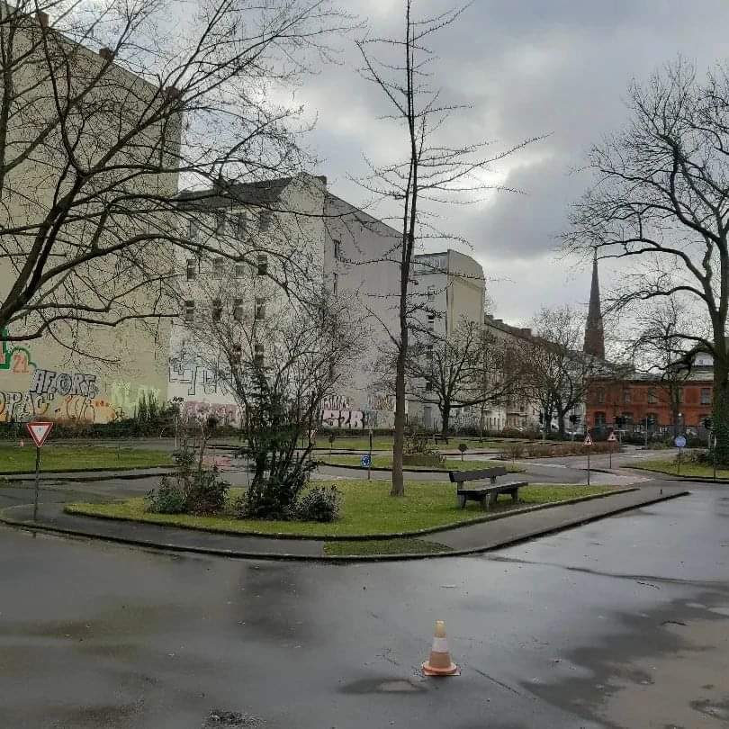 bike_bridge's tweet photo. An alle Berliner*innen 👋🏾
Gute Nachrichten, wir haben einen tollen Übungsplatz für das 1. Bike & Belong Angebot in Moabit gefunden👌🚲 und suchen noch Trainerinnen für Mai 🚴🏾♀️☀️
Bitte bei berlin@bikebridge.org melden 💙💚
#BBBerlin
#BikeandBelong https://t.co/T55bzHAsUf