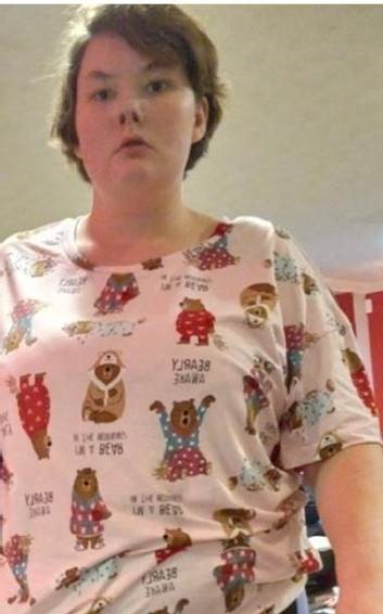 LouMetroES's tweet photo. LENSAlert: Tabitha Flannery, a White Female 21YO, is missing, last seen near Addison Court on 02/20 around 1030 pm. Call 911 if seen. She was last seen wearing pink pants, white tee shirt and black flip flops and a coat. She has an Intellectual Disability. https://t.co/G7cOfxZSYT