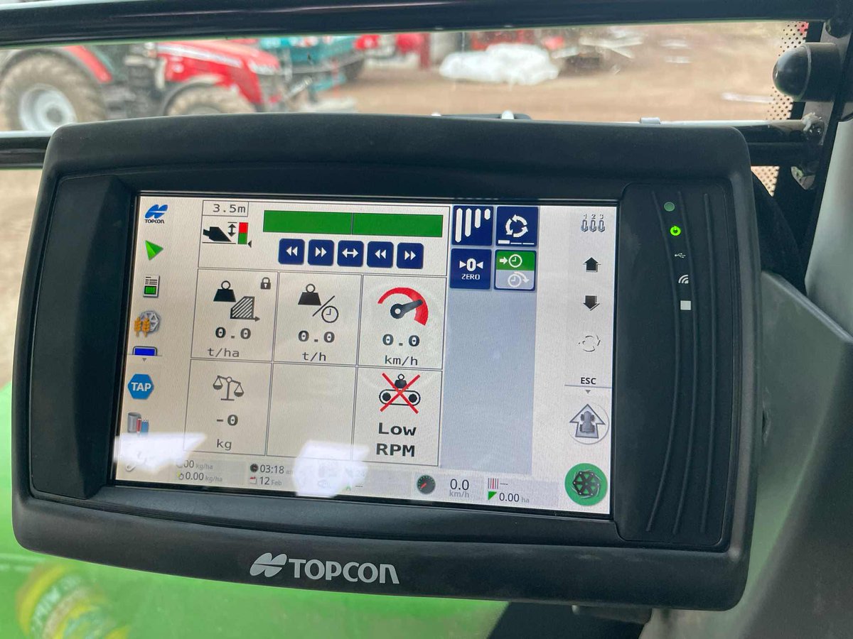 LHAgro's tweet photo. See us at harvest when we set this potato harvester off after our Yield Trakk 2 yield monitoring system on this harvester. This can be used on sugar beet, onions, potatoes and much more
#Topcon #LHAgro #YieldMonitoring #potatofarmer #britishpotato https://t.co/ikFsdjCSpO