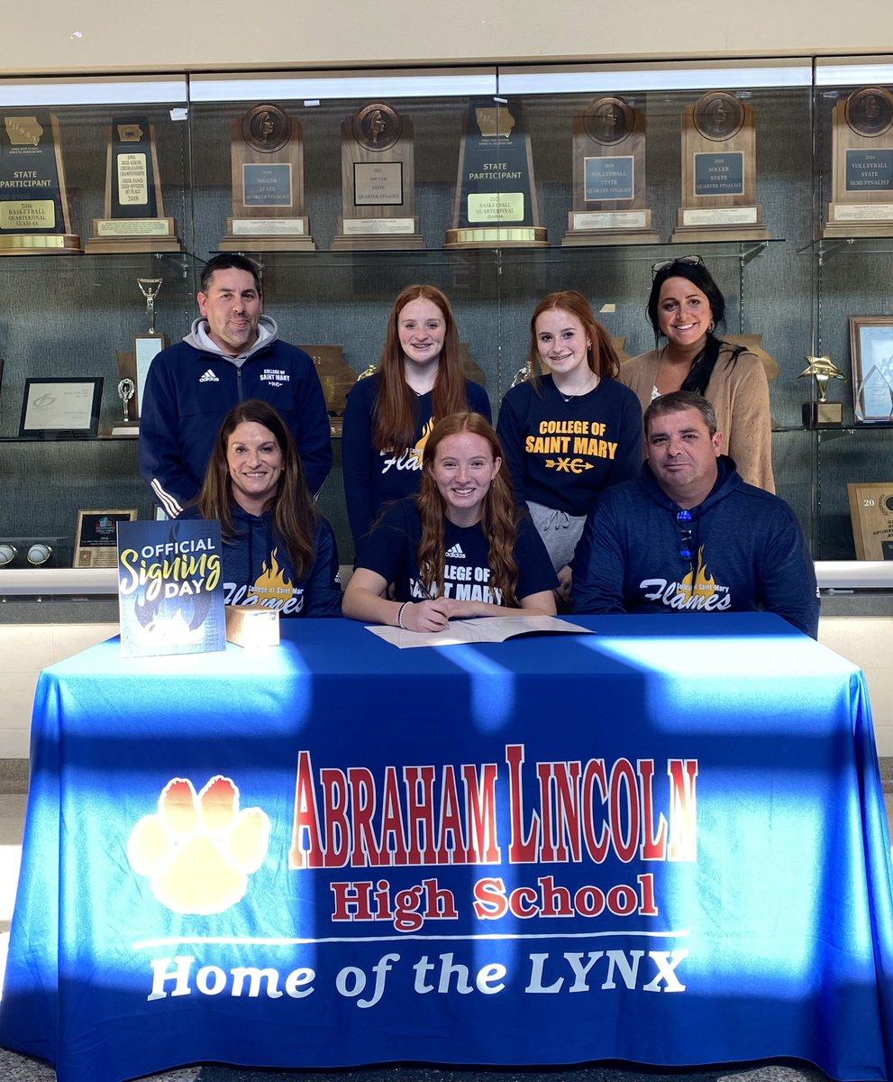 Congratulations to Emma Lee for signing to run cross country at the College of St Mary in Omaha next fall.