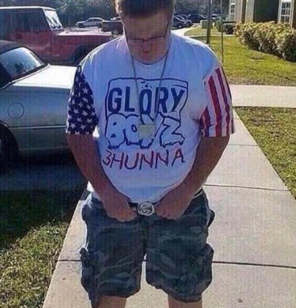 Hoodville_'s tweet image. Just hit 300K on Twitter