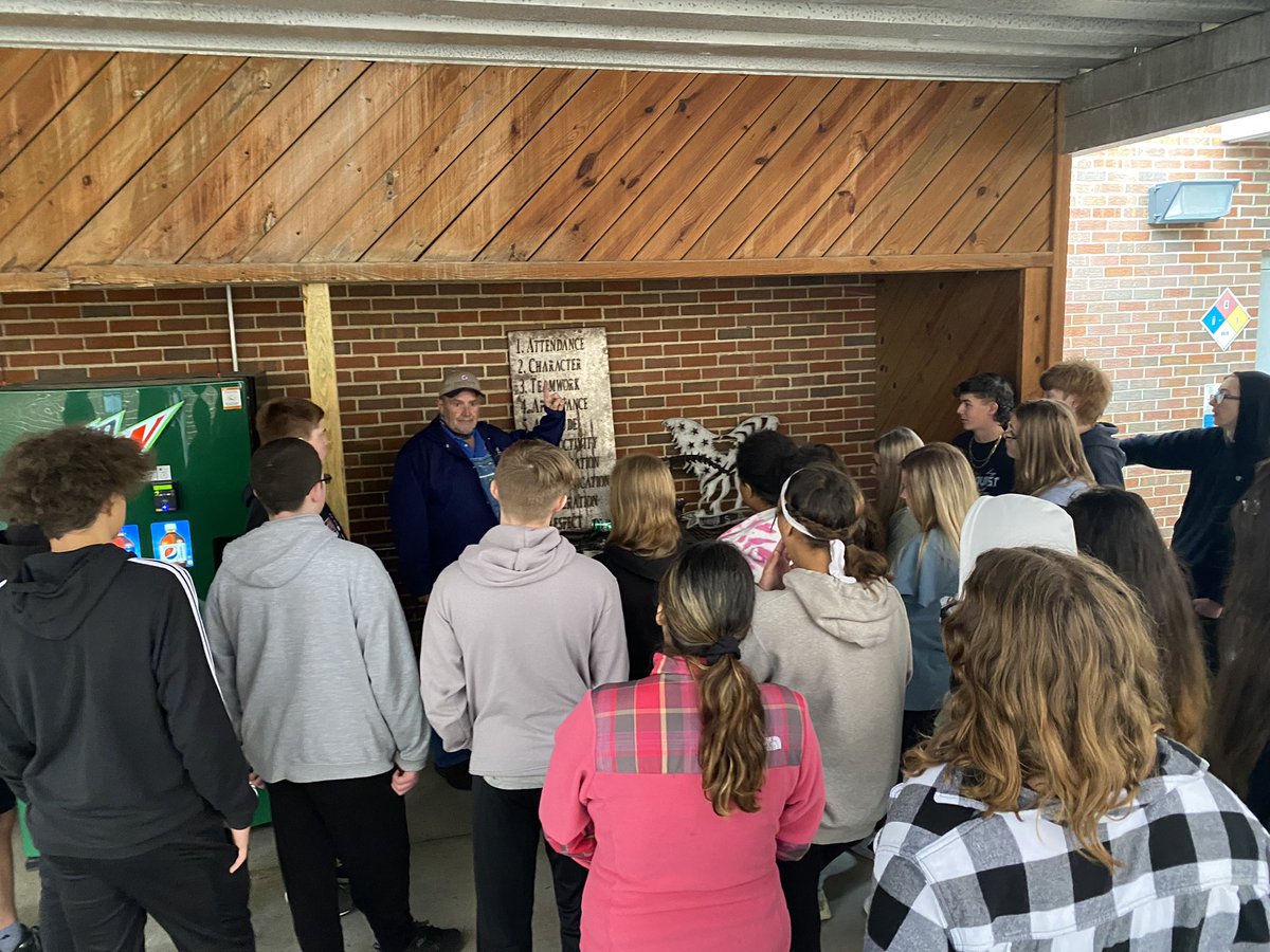 East Middle Panthers tweet media