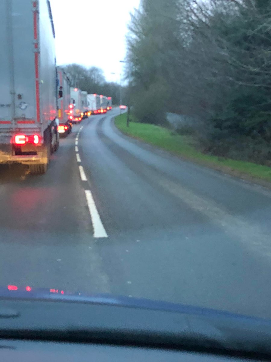 Every single morning these lorries line Cemetery Road causing a blatant obstruction. @StaffsCCC Why is this tolerated? It's only a matter of time before someone is hurt. When @NewcastlePolice were asked about it the response 'well we can't police everywhere can we' #StopTheStink