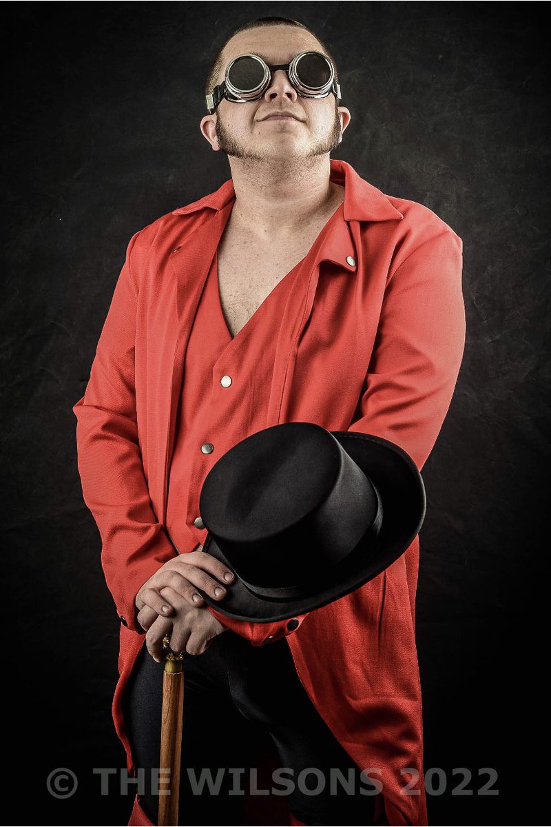 mrdavidjwilson's tweet image. Why do you bother with that wrestling photo malarkey, they ask.
I say , it makes people happy . 
This man was exceedingly 😃 @RefDylanB