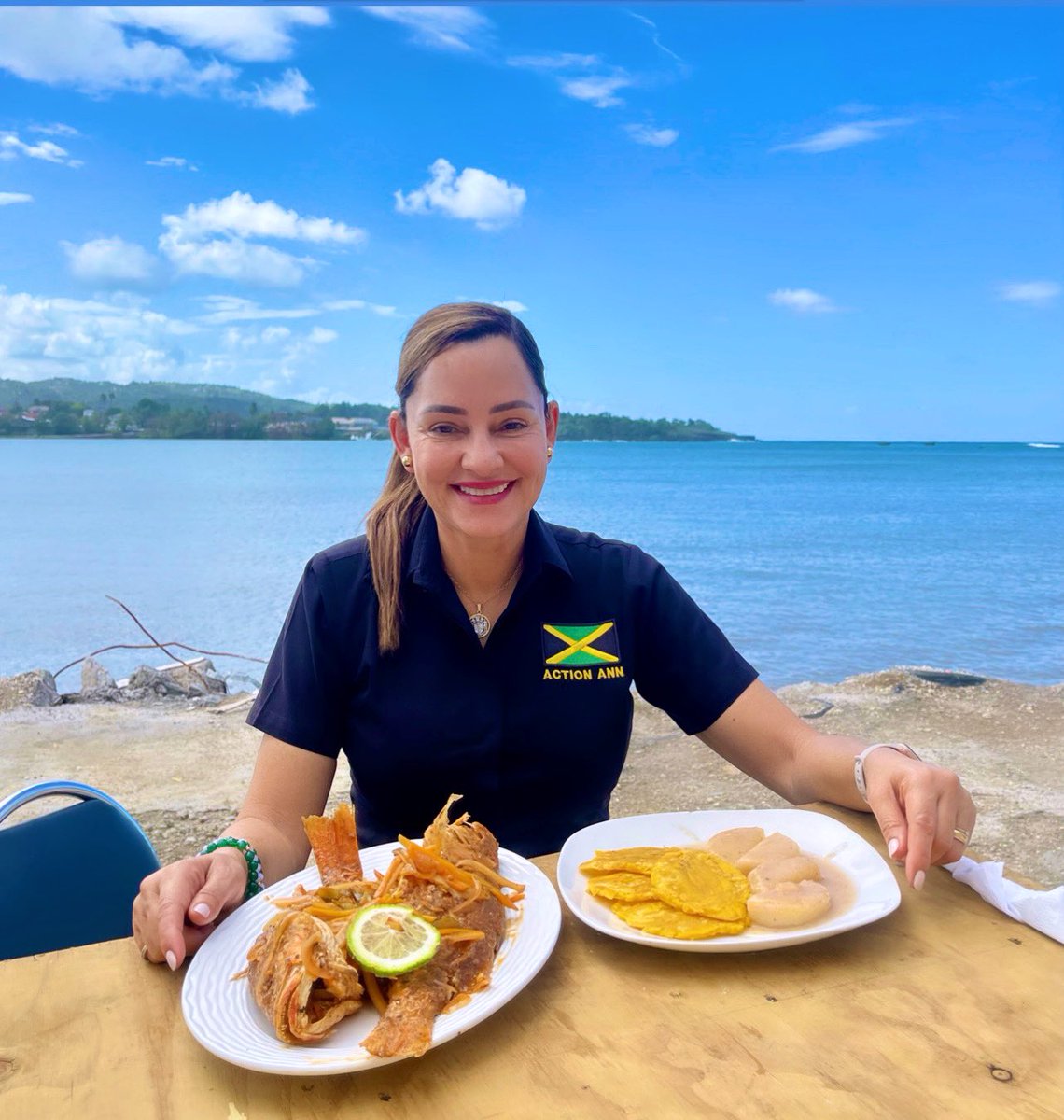 annmarievazja's tweet photo. Late lunch #wangagut😅🐠🙏🏻🇯🇲 https://t.co/VsFSKhVLjU