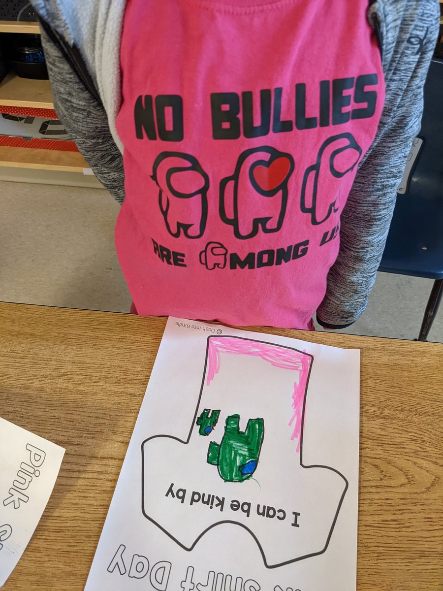 thekylekitchen's tweet photo. Supply teaching in Kinder today. This is truly the grade I try and replicate in all grade levels. Creative, exploratory learning at its best. Even LT Fozzbottom made an appearance and we made inventions! #PinkShirtDay #Kinder #boxitects https://t.co/UlBJybFlVj