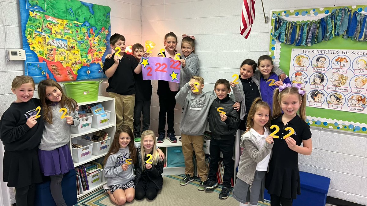 TKASeymour's tweet photo. Second grade celebrated 2-22-22 by talking about pairs, writing couplets, and having a double bubble bubble gum blowing contest! Oh, and they had double stuffed Oreos for snack! #TKALionsTN #TwoTwentyTwoTwentyTwo #22222 https://t.co/JDDmuE7eBs