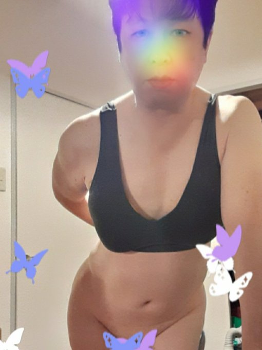 過去画 https://t.co/rCb36cNLia<a href="/tag/%E5%A5%B3%E8%A3%85%E7%94%B7%E5%AD%90%E3%81%AF%E8%87%AA%E6%92%AE%E3%82%8A%E3%82%92%E4%B8%8A%E3%81%92%E3%82%8D"class="tags"><span>#女装男子は自撮りを上げろ</span></a><a href="/tag/%E5%85%AD%E5%8D%81%E8%B7%AF%E5%A5%B3%E8%A3%85%E3%81%AF%E8%8B%A6%E5%8A%B4%E3%81%99%E3%82%8B"class="tags"><span>#六十路女装は苦労する</span></a>