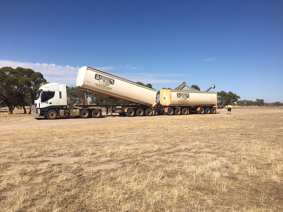 Dropping off a load a donated sheep pellets <a href="/barfeedspellets/">Barfeeds Stock Pellets</a> #corraginfires