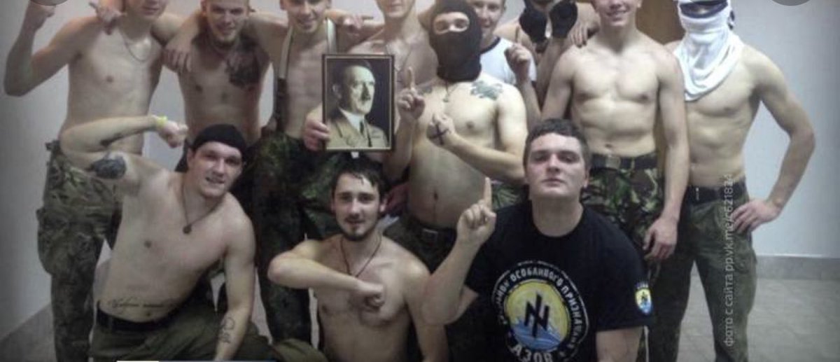 Nitrroo's tweet photo. @apollosearth @ZelenskyyUa @EmmanuelMacron These are the heroes of the new Ukraine https://t.co/W9bYduQGBK