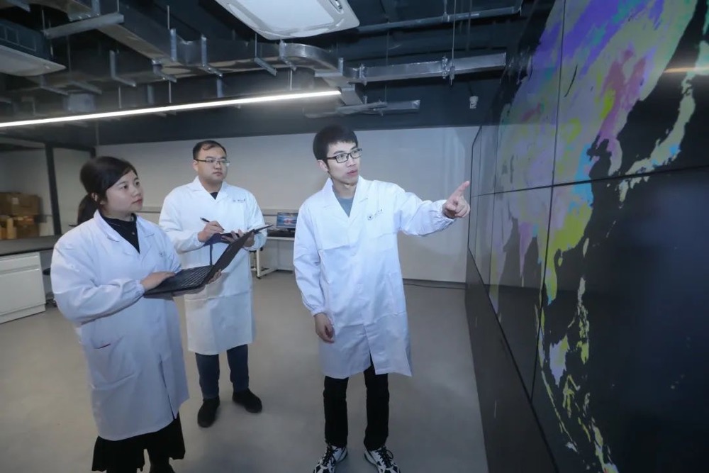 The 2nd “Dan Yaalon Young Scientists Medal” winners were announced lately. Songchao Chen, a young PI from Soil Pollution Control and Remediation Innovation Workshop of the Center, won this honor. 
#HICZJU
hic.zju.edu.cn/hicenglish/202…