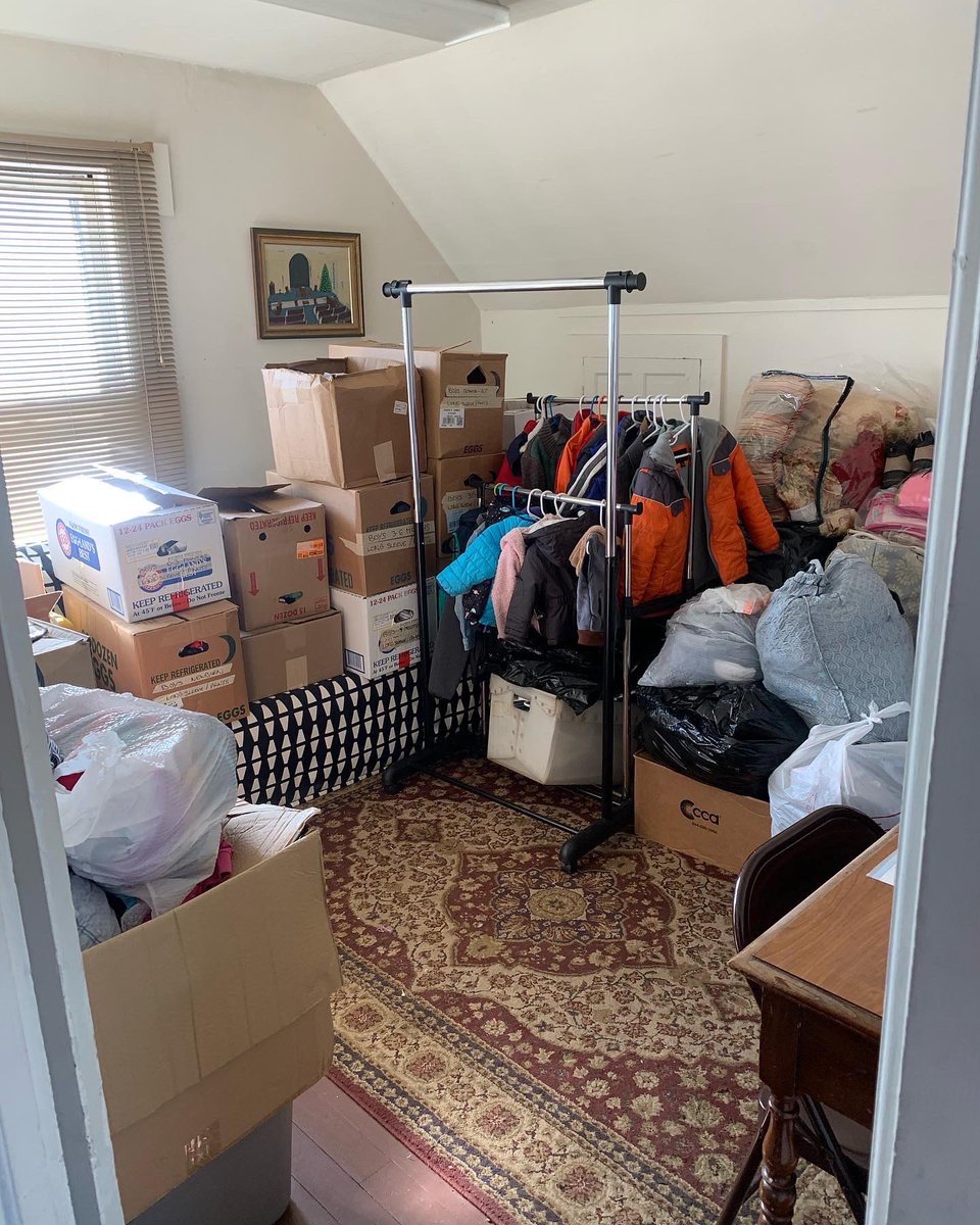 AngelsDragonsCC's tweet photo. #donations for families in need#poconos#charity https://t.co/ca4eAlH23r