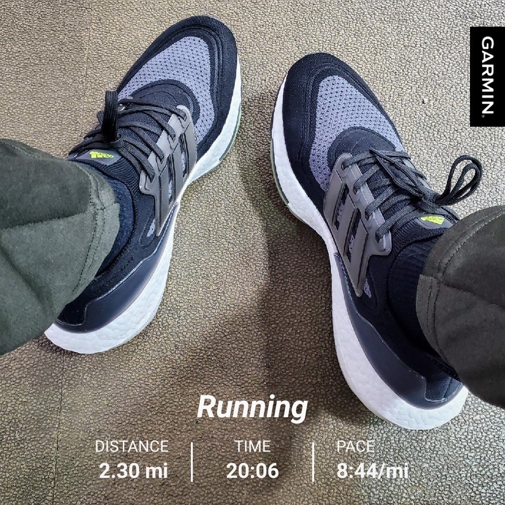 susd4life's tweet photo. i go running once in a while. these are from the third week of february.
@Garmin @GarminFitness
#garmin #garminfitness #beatyesterday #running
#ultraboost20 #ultraboost21 #reactinfinityrunflyknit https://t.co/0M6O8dQ9eD