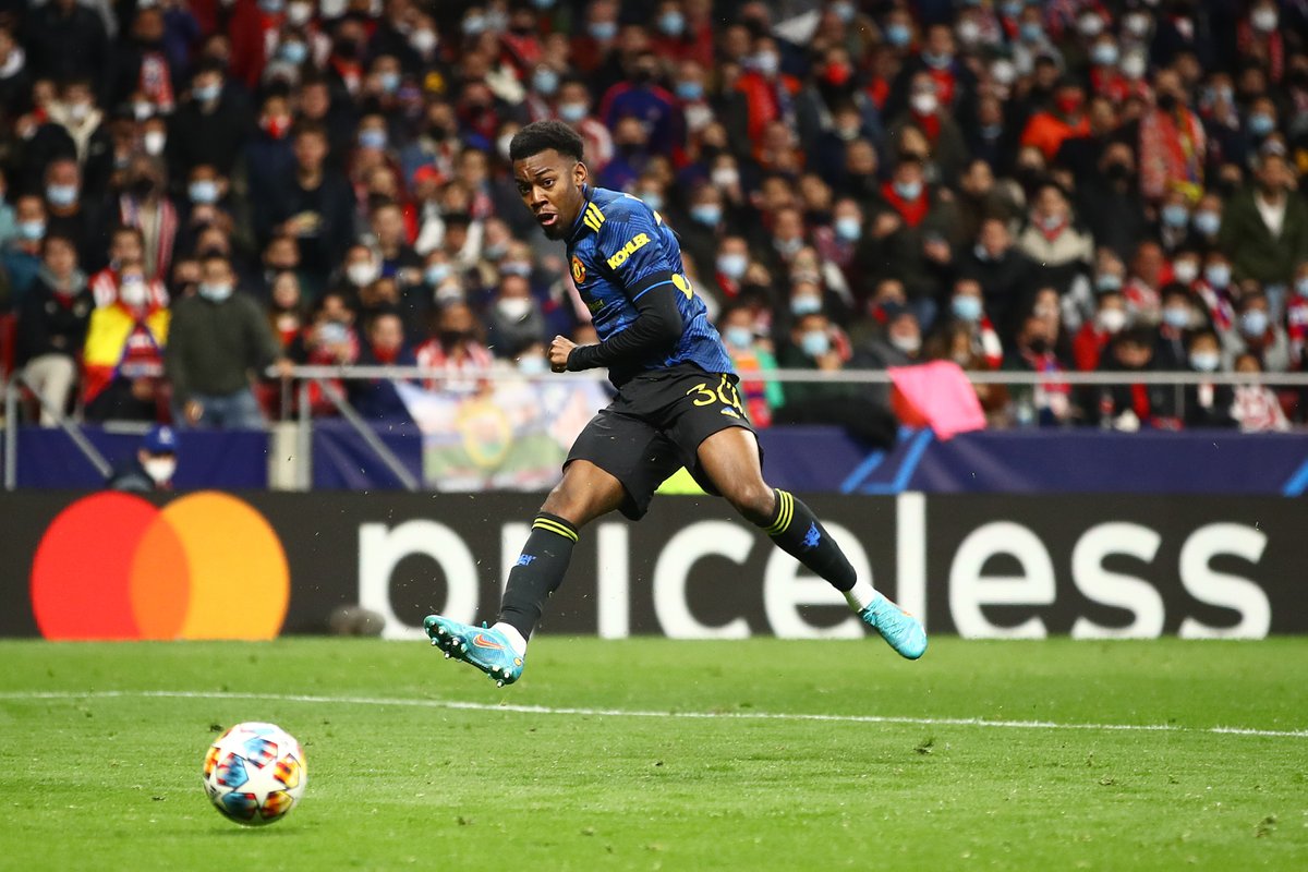 golvarmi's tweet photo. 🌟 Süper yedek Elanga, oyuna girdikten 5 dakika sonra Manchester United'ın kaleyi bulan ilk şutunu çekip, maça eşitliği getirdi.
#UCL #AtletiManchester #AtleticoMadrid #ManUtd https://t.co/FsuL3OqqjS