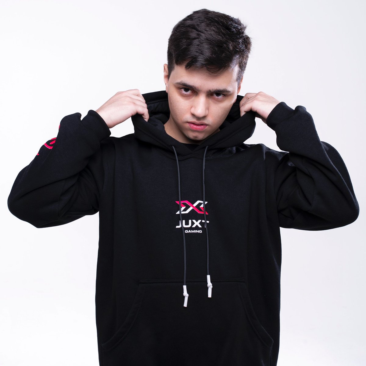 Se a primeira coleção do drop da Juxt foi INCRÍIIIVEL, imagina a nova?! 😍 ANSIEDADE A MIIIL por aqui… Chega logo lançamento! 💖💖 #DropdaJuxt com o modelo <a href="/Okikocs/">kiko</a> 💕