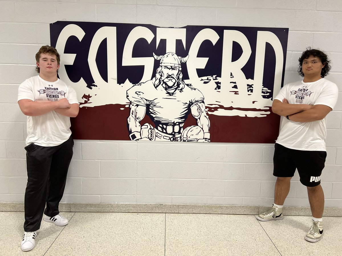 Coach_B_XXVII's tweet photo. #Winter1 1000lb. Club (Bench/Dead/Squat) ‘23 OL/DL @J_Borromeo73 - 1300lbs ‘25 OL/DL @JimBiscuits_78 - 1115lbs @Fowlkes41 @ECCRSDFootball #VikingStrong https://t.co/6ITQiwfxEG