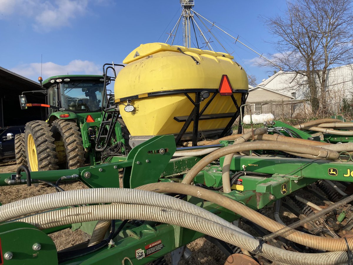 For sale, Jd 2510 low disturbance dry banding rig.  One owner , Works great just going to a bigger machine. Field ready, 6 ton montag, 15 row “can run dry fertilizer and nh3 in one pass, please RT , $80k
