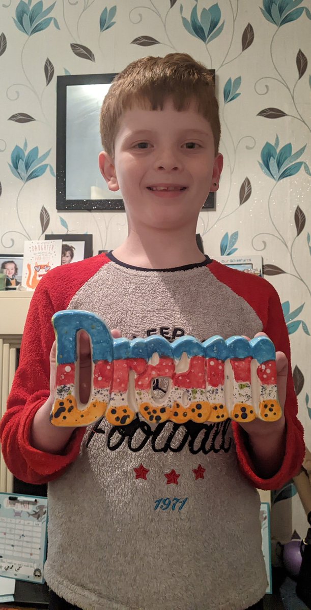 danmort72073134's tweet photo. @HartleyBrookPri @HBMissDean  Elliot wanted to show you his piece he made at the pottery shop during half term. He's super proud of the end result! 🙂 https://t.co/yJumBSQWf9
