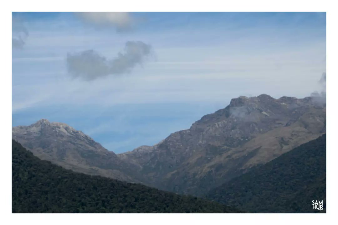 samhur_le's tweet photo. Entre montañas y nubes

📍La Culata. #Merida_ve

#naturaleza #paisajes #fotografíaMérida #samhur #photography #MéridaVenezuela https://t.co/kN4JoGCzni