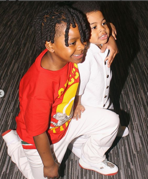 BlessingWayda's tweet photo. I never meet loyal but I literally watched him grow up 🙄🤦🏽‍♀️😍 https://t.co/oYWY5L7MVK