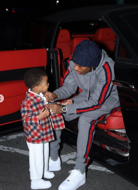 BlessingWayda's tweet photo. I Been Standing On Business , Rappin And Being A Daddy To My Lil Children 🙏🏽 https://t.co/BuiHqkUnh4