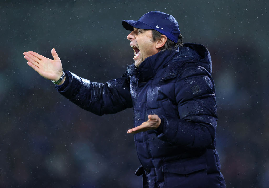 FabrizioRomano's tweet photo. Antonio Conte on his future: "I'm open for every decision because I want to help Tottenham. I'm too honest to close my eyes and continue in this way, just saying: ok, my salary is good. I've ambition". 🚨⚪️ #THFC @JackPittBrooke 

"I’m not so good to improve the situation here". https://t.co/jYYFIyB0se