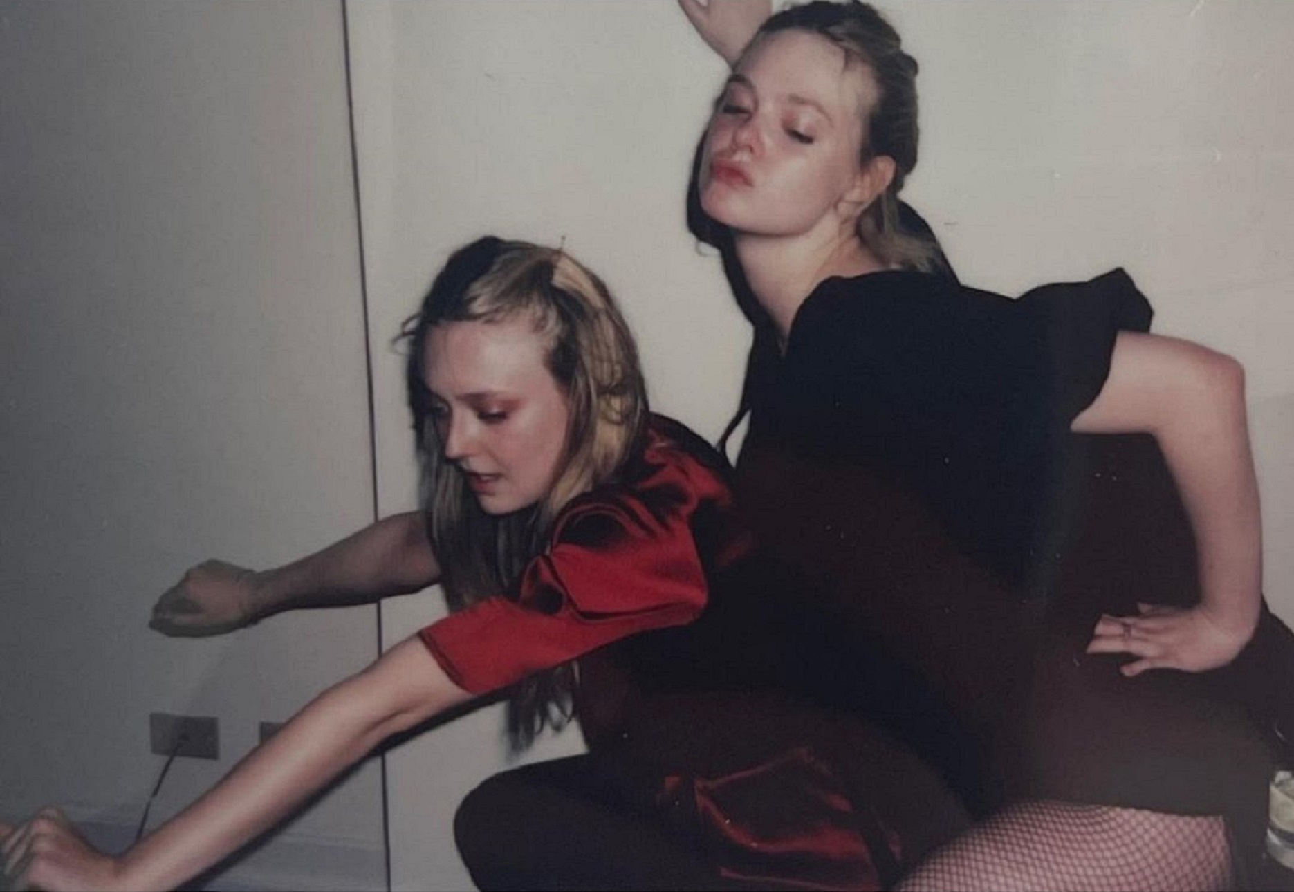 Happy Birthday Dakota Fanning! Elle Fanning on Instagram  