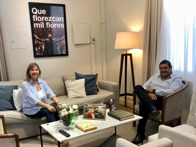 amarchiquita's tweet photo. #BuenosAires #MarChiquita #MarceloSosa #AlvarezRodriguez 

Marcelo Sosa y Alvarez Rodríguez: "El 2022 será un año con mucha presencia de la Provincia en Mar Chiquita" @marcmarchiquita 

Más información
https://t.co/Ww7WnOywho https://t.co/jOfkcZWwQt