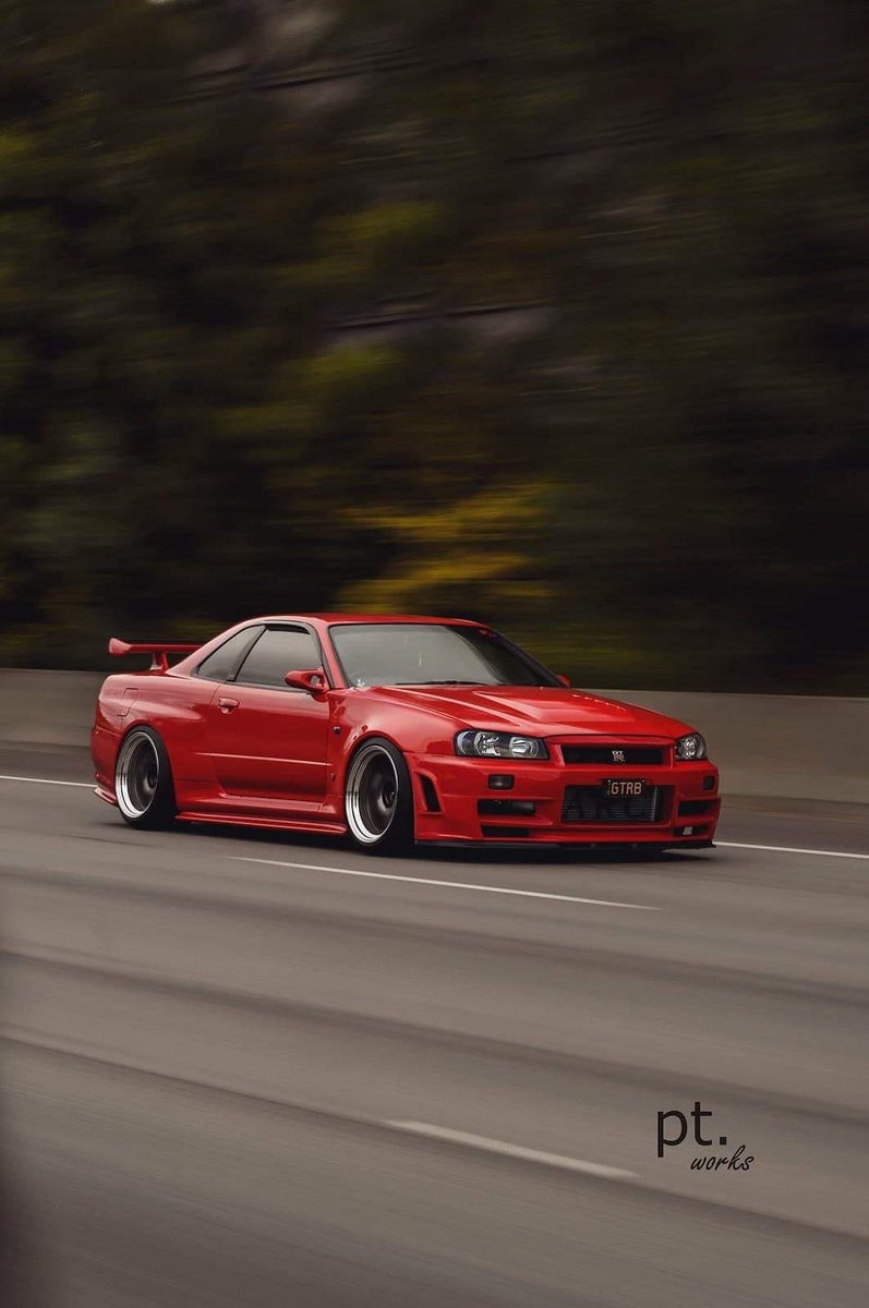 stanceit's tweet photo. GTR Cruising 💨 https://t.co/MtJo0c40ME