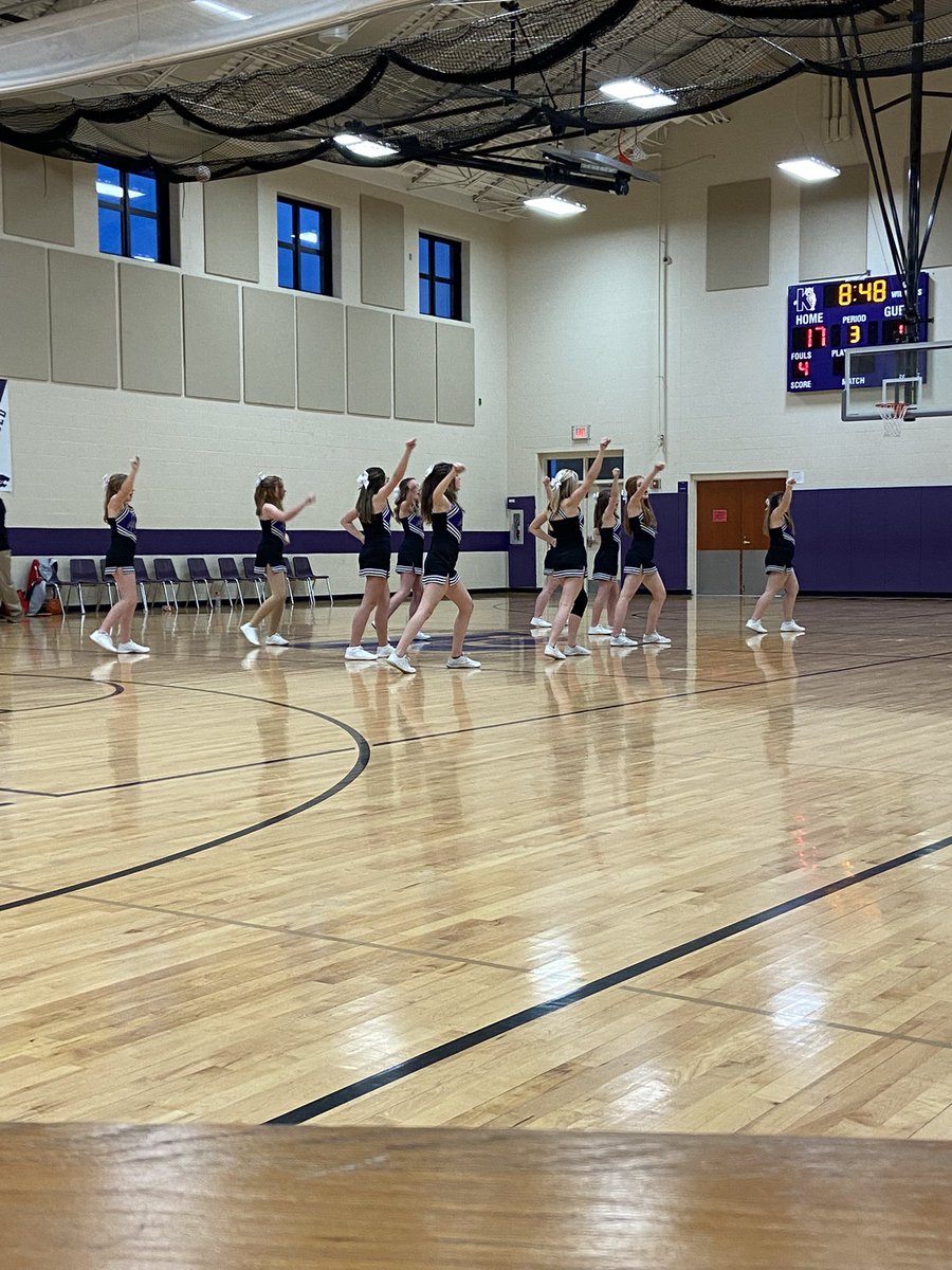 ctrakas_'s tweet photo. 7th Grade defeats Brookside 33-19! @jbaileyKLSAD @MrsGibson_KMS @sdreed33 @CatsBoysBball @kmscheer_5thELA https://t.co/UMSefQNLO0