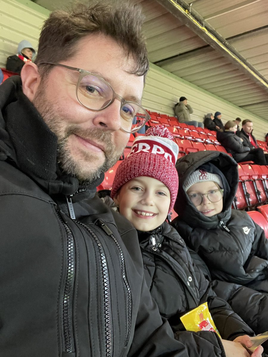 imj1981's tweet photo. Lily the lucky charm. Debut appearance. Great night under the lights at Anfield. Thanks for the tickets @mg_lpool https://t.co/vBWH8r0oDG