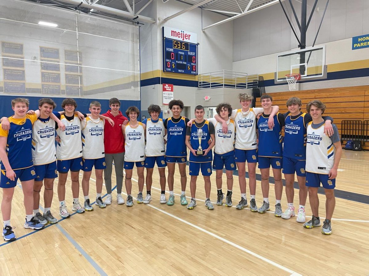wisportsradio's tweet photo. Congrats to @UWCreditUnion Team of the Week @CMHBoysHoops! @BigTime1250 https://t.co/Ib0LSZWvMV