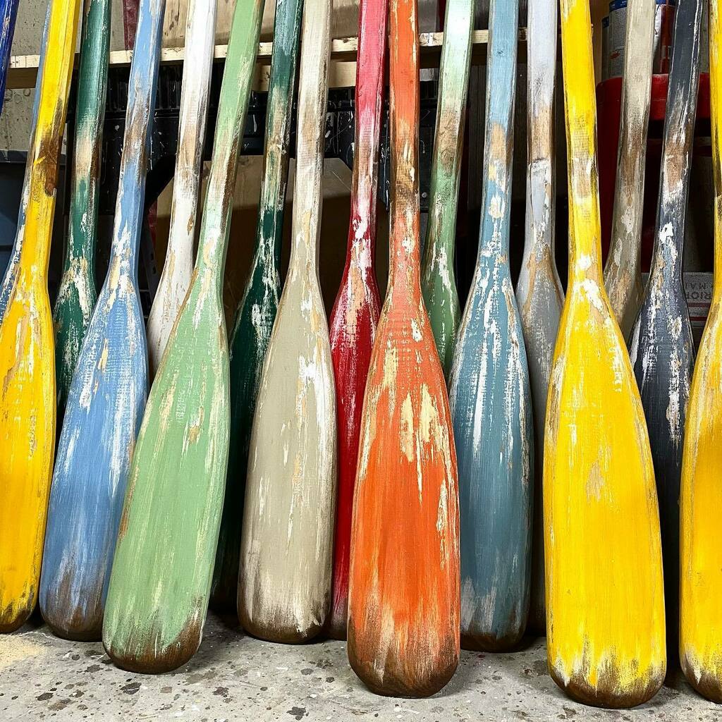 unpolishedbarn's tweet photo. 20 paddles finished today &amp; I got over 25 more to go! I know many of you are waiting &amp; I’m working as quickly as I can😊 lots of colors in this batch!!
.
#canoepaddle #canoepaddles #boatpaddle #woodworking #colorful #handmade #handpainted #rustic #rusticdecor #rusticwalldecor… https://t.co/me7I3phc5M