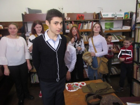 lisova_2009's tweet photo. Игровая программа сотрудников Быковской и Дедиловской  сельских библиотек "Гордится армией страна" https://t.co/OMmj0iZ95u