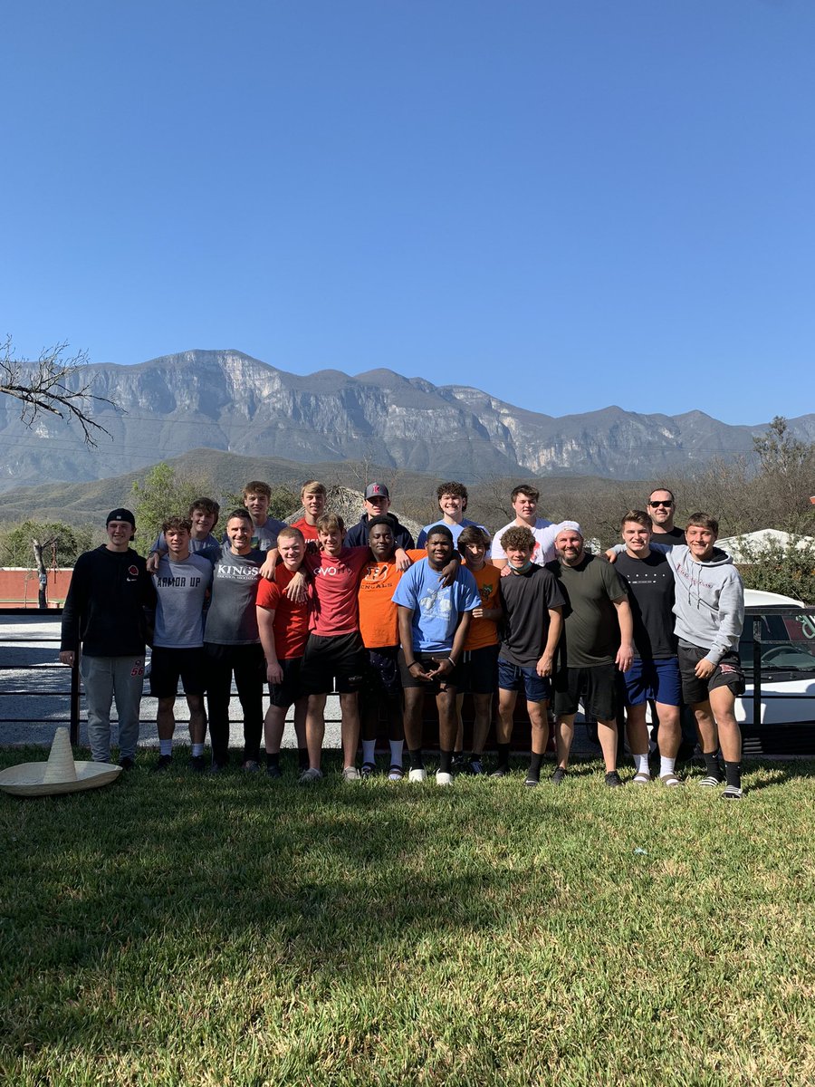 Two years ago, we went to @back2backministries in Monterrey, Mexico. Then covid happened. This past weekend we finally got the opportunity to take @kings_local_schools students back to Monterrey. 19 of the 45 volunteers were KFB players and coaches. What an incredible experience!