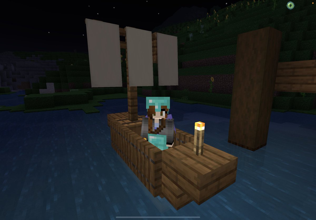 lady_edyth's tweet photo. I'm ready to set sail!

#guildrocksmp #mcbe https://t.co/hVeivkUxMU