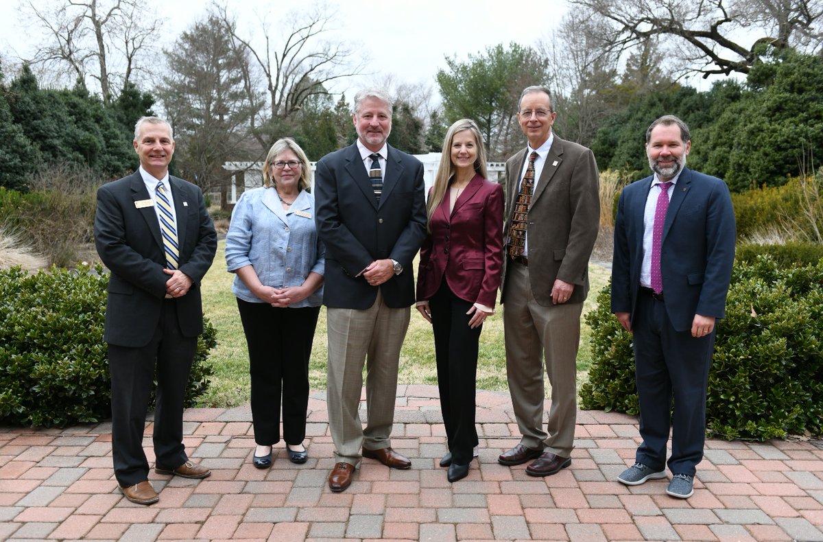 SalisburyU's tweet image. George E. Miles understood the value of higher education. Now, his legacy lives on in area students, thanks to gifts from his estate for area colleges, including $3.3M to SU. The gift supports scholarships &amp;amp; financial aid, said @presidentwight. Read more: ow.ly/5XNo50I2QA4