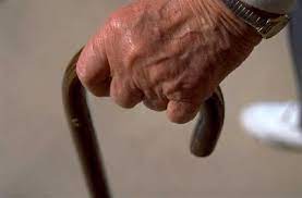 KatiaMontpeller's tweet photo. 🇨🇺#CUBA El respeto a la autodeterminación del adulto mayor y las garantías del estado para su salud y bienestar se regulan en el Proyecto de Ley del Código de Familias #CubaVive  @radiocadenahab @DennysMedinaRCH @radio_cubana @PaulaLGuerra1 @AntonioLeyvaHe1 @AralisRCH @Dylcia2 https://t.co/QemuSfSQnH