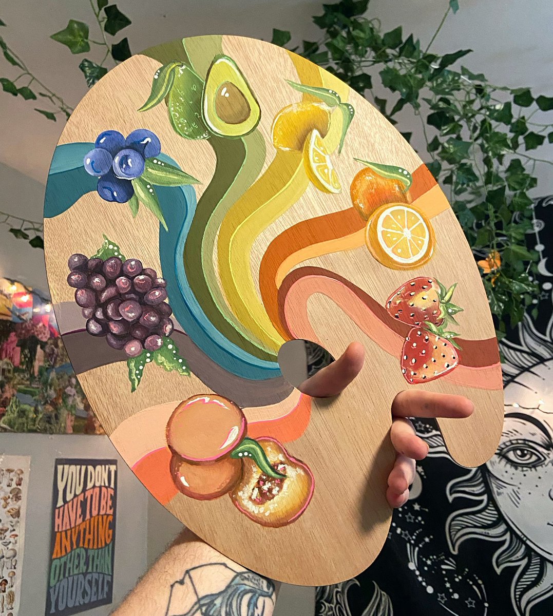 Hehe I painted a yummy paint palette today 🎨🌈🍋🥑🍓🍇
