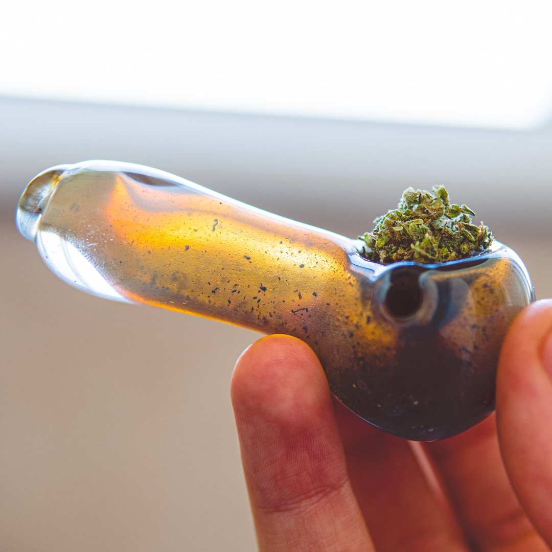 GreeneryMap's tweet image. 🎵 I like packed bowls and I cannot lie 🎵

#cannabis #mmj #cannabislife #cbd #chooseyourmood #maryjane