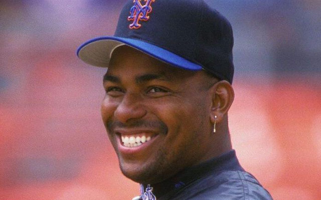 Happy 59th birthday to Bobby Bonilla!

Hey did you know that the Mets... 