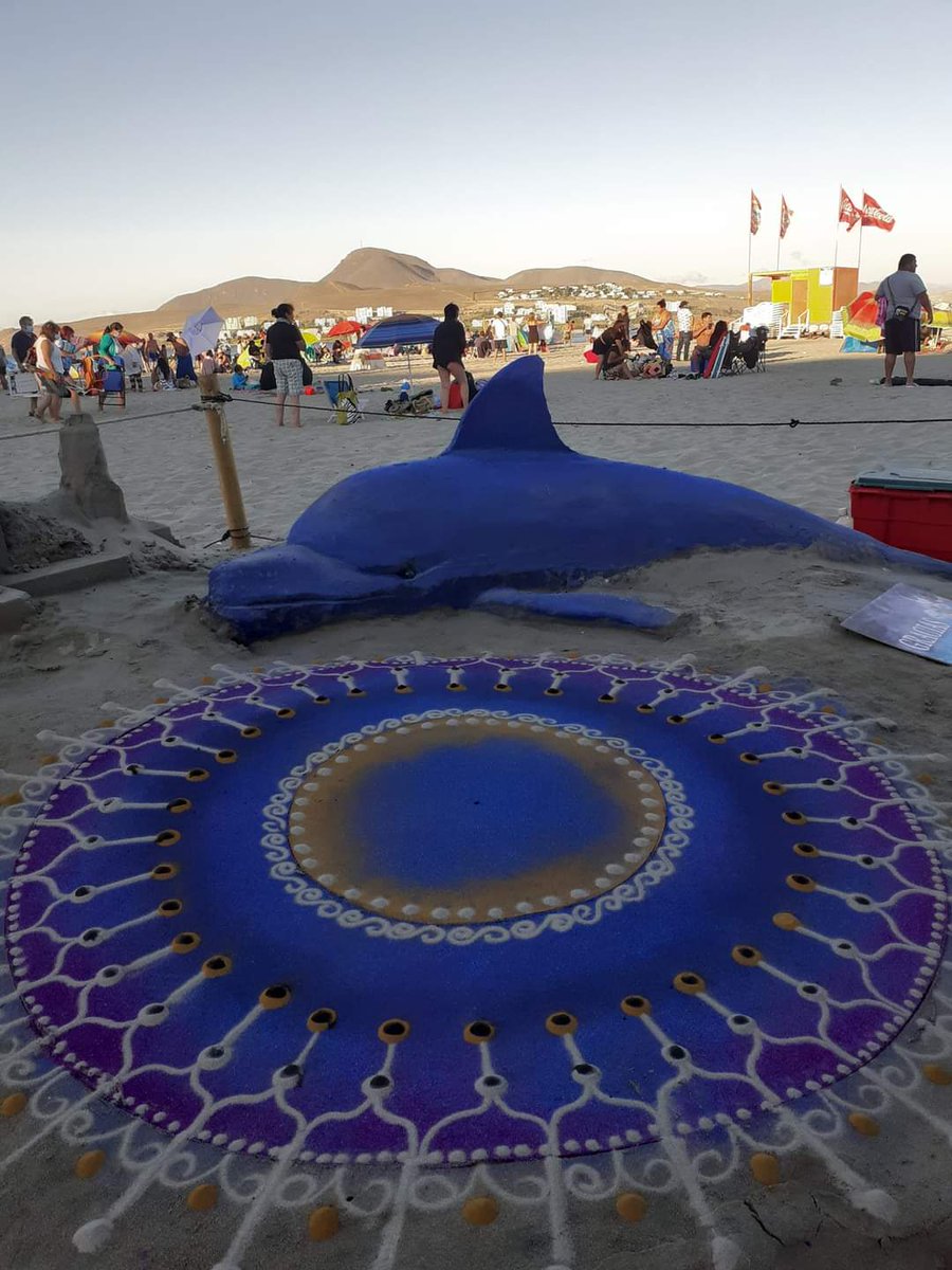 #Tongoy

Arte en Arena de Don Juan Peralta Muñoz

#NortedeChile ❤️🇨🇱