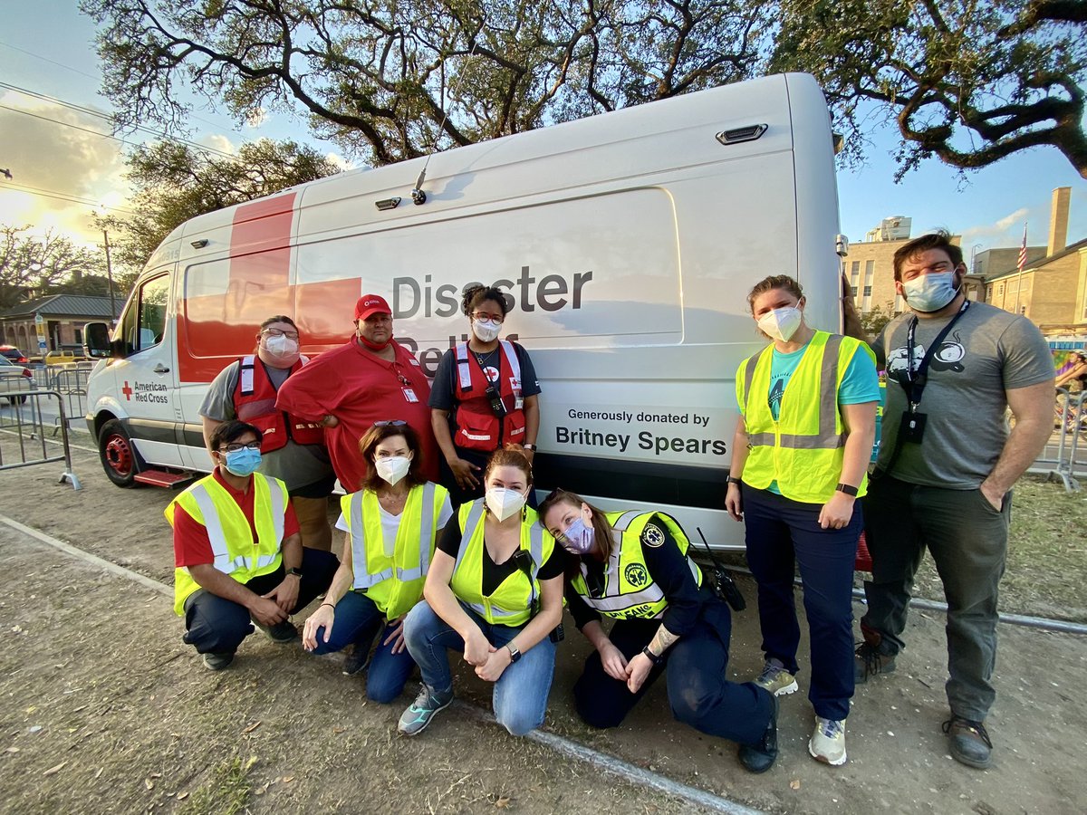 nolaready's tweet photo. Shoutout to Britney Spears for donating this @ARCLouisiana emergency response vehicle stationed at the @cityofnola #MardiGras first aid station at Napoleon &amp; St Charles. Our volunteers are READY to help minor injuries. 

Remember: always call 9-1-1 for medical emergencies. https://t.co/OgGvzz9NaJ
