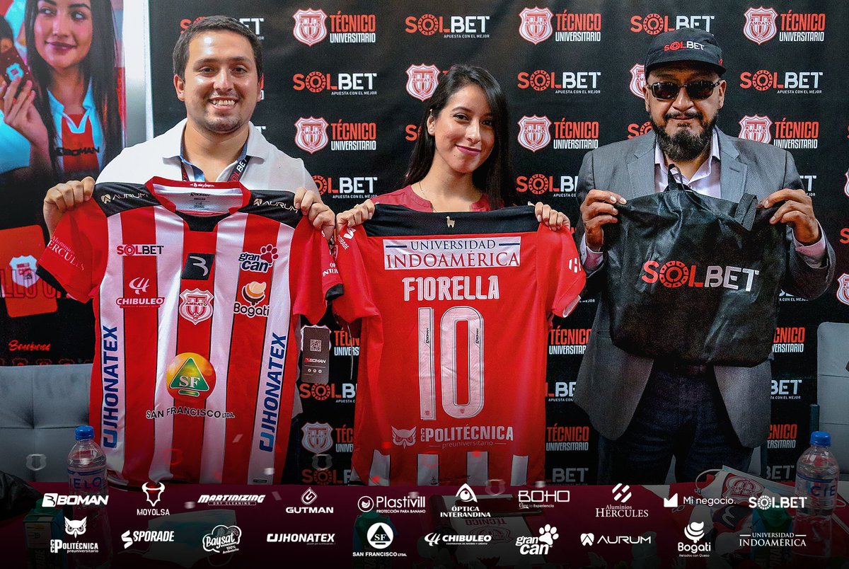 TecnicoUOficial's tweet photo. #PartnersRodillo
Postales de la firma de convenio con nuestro nuevo #PartnerAlbirrojo @SolbetLatam 📲💻📈🇦🇹 para la temporada 2022. 📸⚽️
#TécnicoPresente https://t.co/wt8VNGbkaK