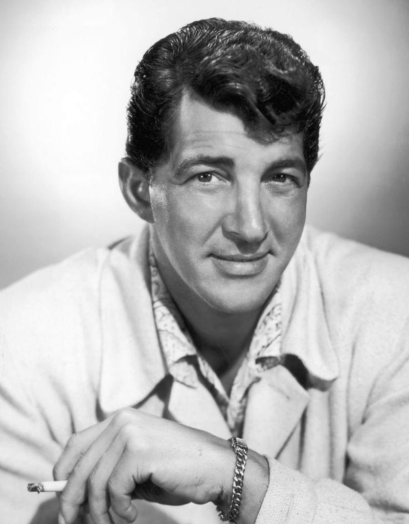 HLWDGoldenAge's tweet photo. Dean Martin, circa 1955 https://t.co/U5FBDZJKkN