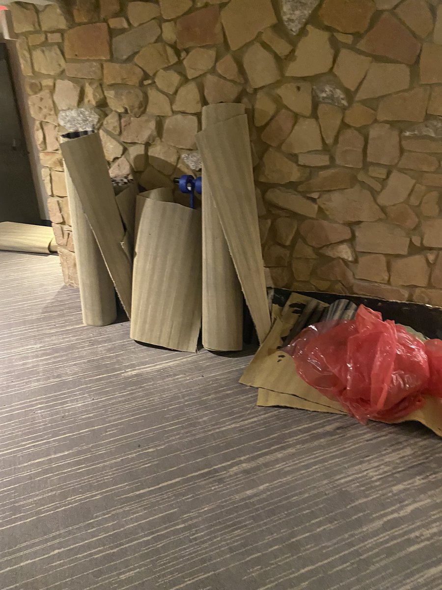 iu5ncpu0's tweet photo. @MBonvoyAssist I got put into a room through a hallway of construction tripped and fell getting out of my room. Carpet is 24” highbrow step over walked by a hatchet on the floor with little kids around see attached pics. Told 2 people I fell at the desk didn’t matter. https://t.co/B9gl983Fog