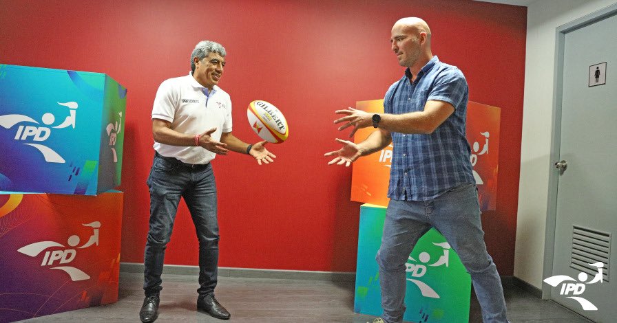 Julio Rivera Gonzales, titular del IPD, se reunió con Daniel Cino, presidente de <a href="/RugbyPeruOf/">PeruRugbyOficial</a> y miembros de su equipo, para conocer la problemática y brindar soluciones de cara a la reactivación de los entrenamientos, con miras a los Juegos Bolivarianos y Juegos Sudamericanos.