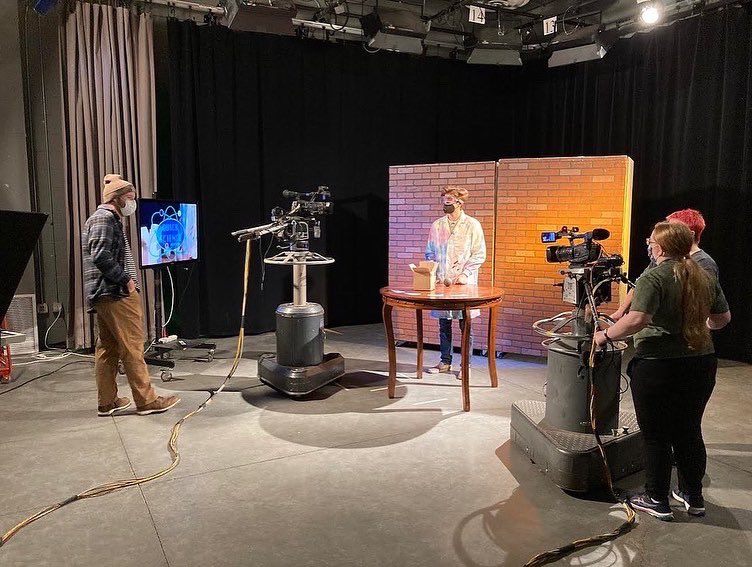 Digital Media Center tweet media