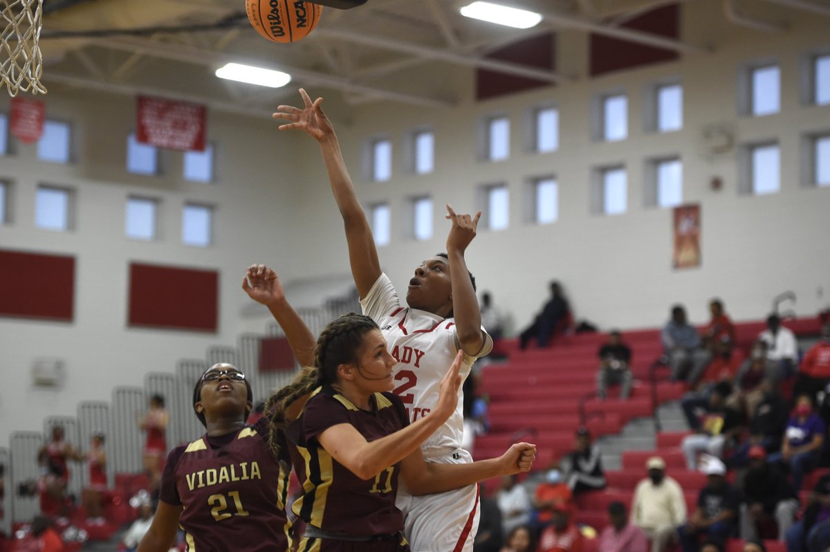 Gabriel Stovall (@gabrielcstovall) on Twitter photo FINAL: <a href="/WildcatsLaney/">LANEY LADY WILDCATS</a> 75, Vidalia 61.
Kiara Turner went off for 40 points tonight. Twin sister Ciara helped with 12. Laney moves on to face Union County in the Class 2A Sweet 16. <a href="/CheneyAUG/">Will Cheney</a> <a href="/samcrenshaw23/">samuel crenshaw</a> <a href="/KyleSandy355/">Kyle Sandy</a>
📸: <a href="/KatieGoodale3/">Katie Goodale</a> FINAL: <a href="/WildcatsLaney/">LANEY LADY WILDCATS</a> 75, Vidalia 61.
Kiara Turner went off for 40 points tonight. Twin sister Ciara helped with 12. Laney moves on to face Union County in the Class 2A Sweet 16. <a href="/CheneyAUG/">Will Cheney</a> <a href="/samcrenshaw23/">samuel crenshaw</a> <a href="/KyleSandy355/">Kyle Sandy</a>
📸: <a href="/KatieGoodale3/">Katie Goodale</a>
